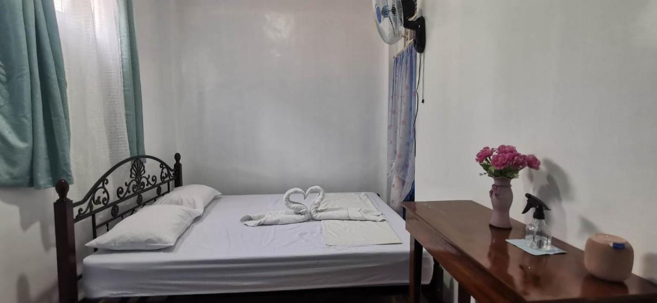 Donsol Aguluz Homestay ภายนอก รูปภาพ