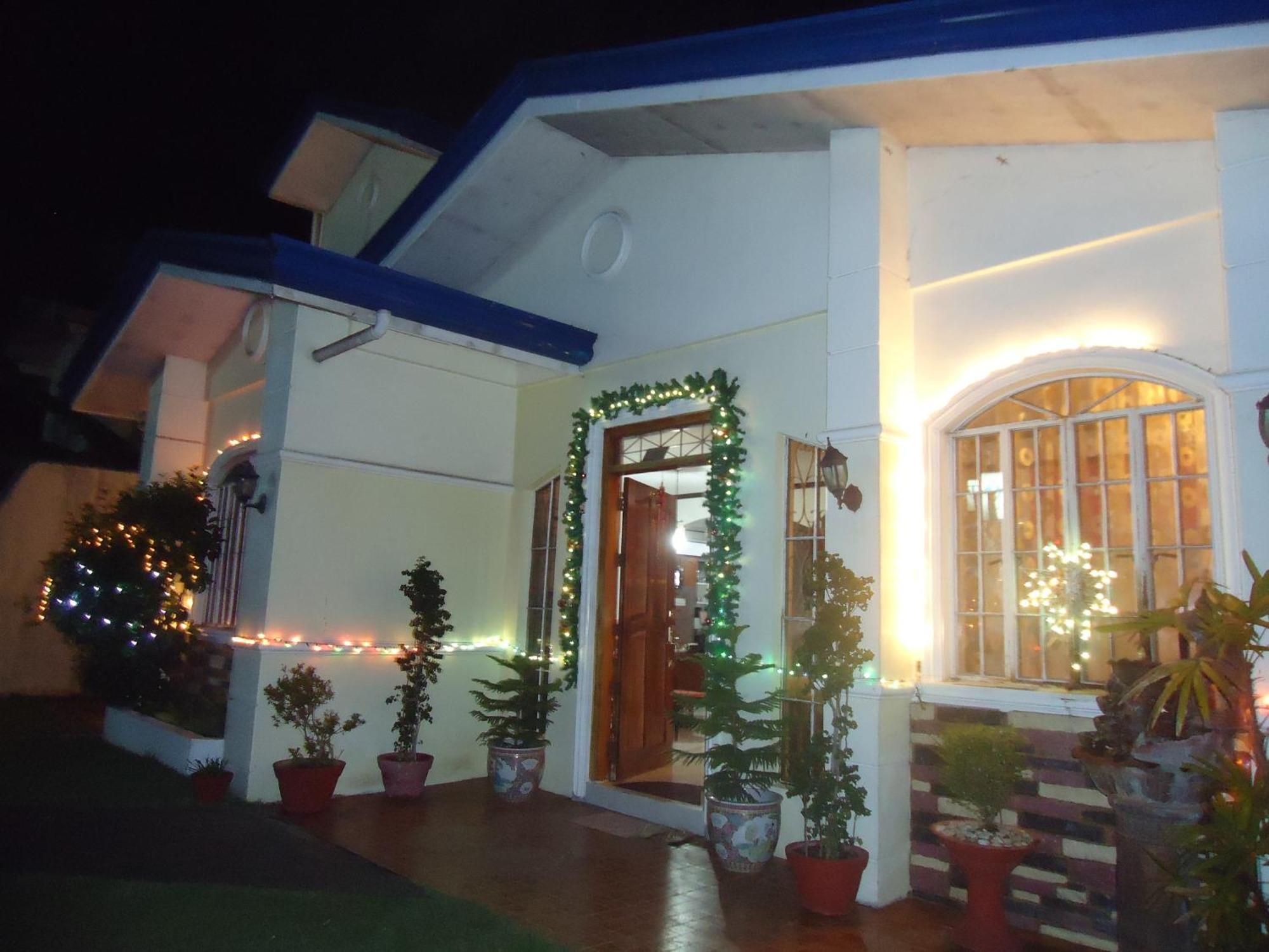 Donsol Aguluz Homestay ภายนอก รูปภาพ