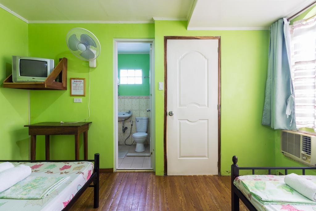 Donsol Aguluz Homestay ภายนอก รูปภาพ